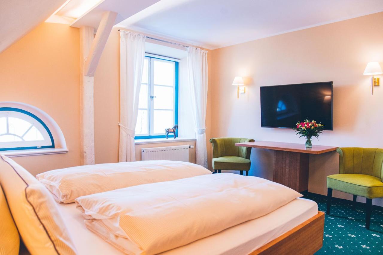 Gutshaus Neu Farpen Hotel Neuburg  Eksteriør billede